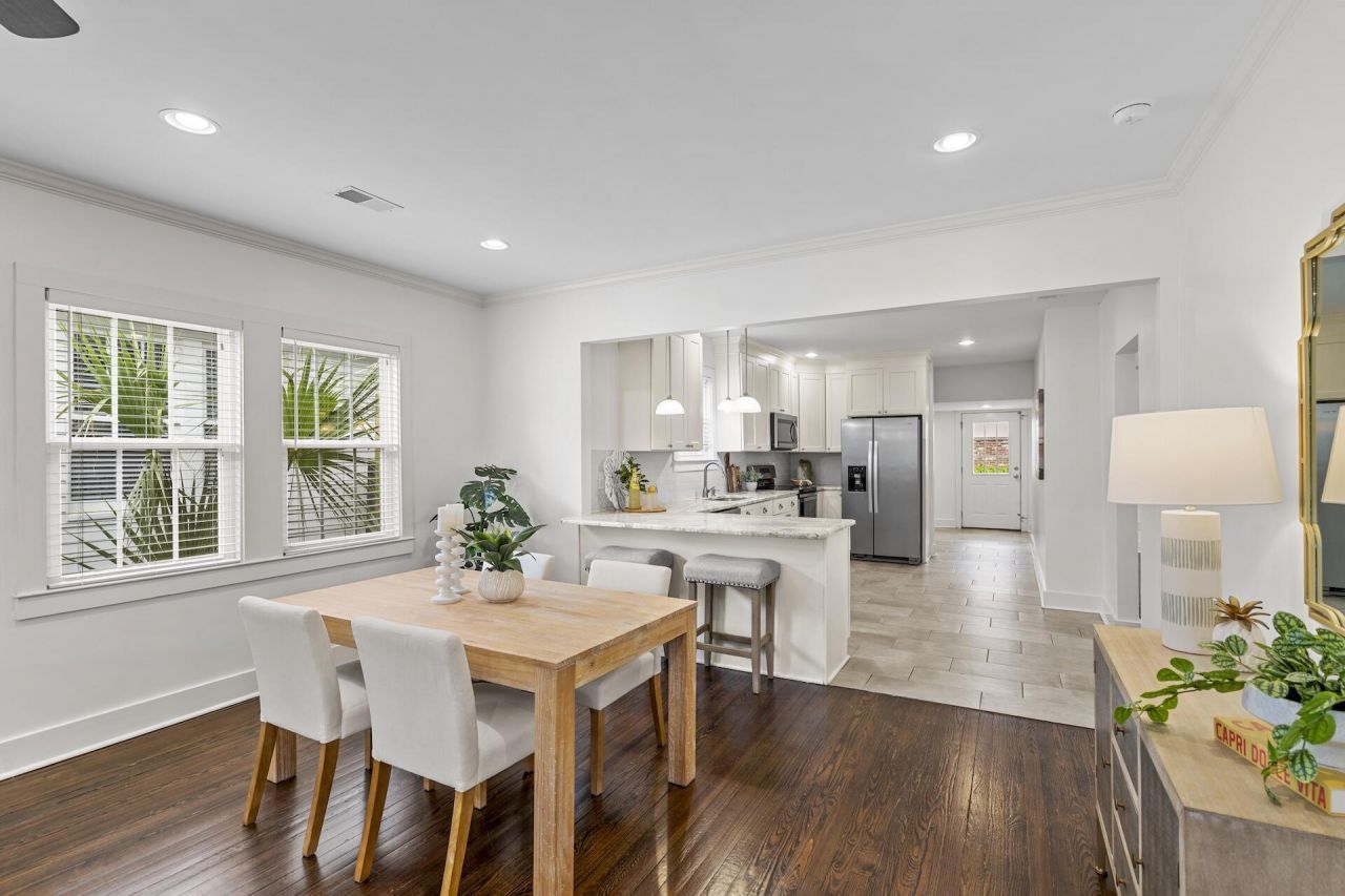 911 Ashley Avenue Photo 10