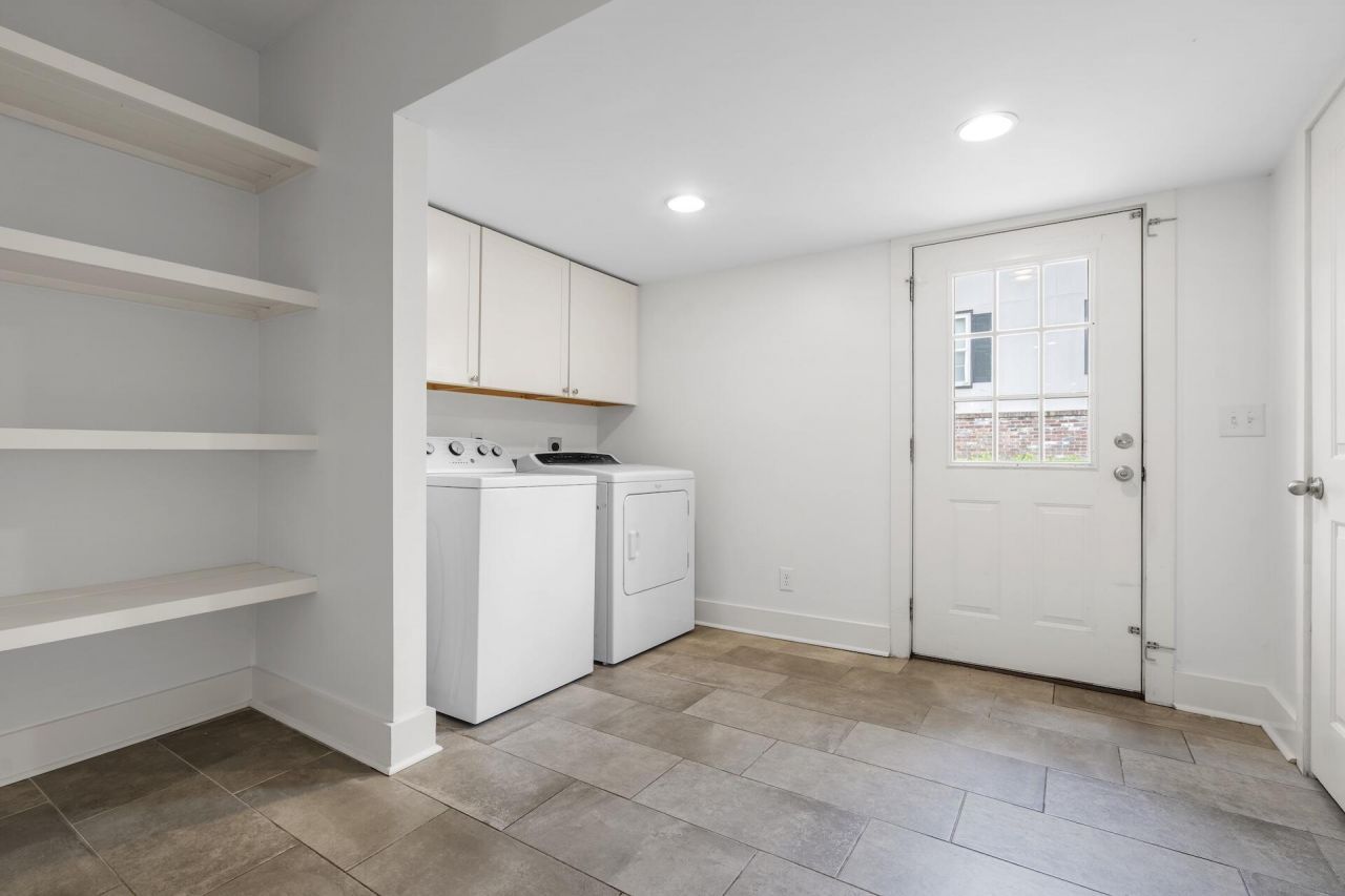 911 Ashley Avenue Photo 20