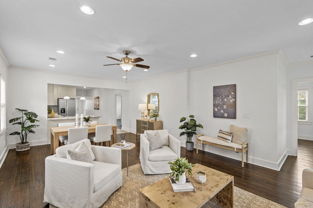 911 Ashley Avenue Photo 5