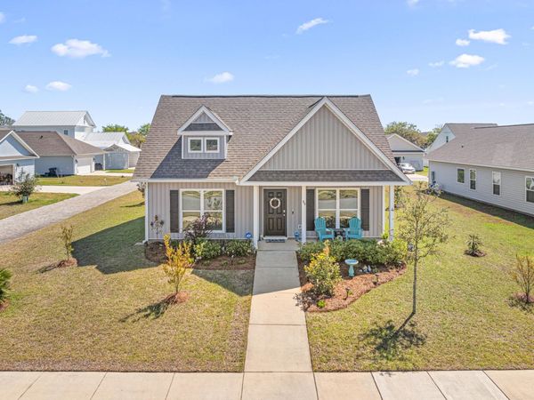 80 Woodsorrel Street, Freeport, FL 32439