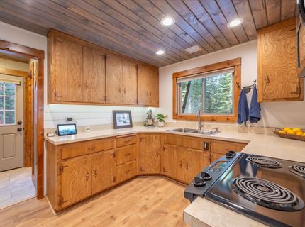 5225 Palisade Road, Soda Springs, CA 95728 Photo