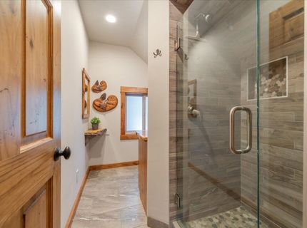 5225 Palisade Road, Soda Springs, CA 95728 Photo