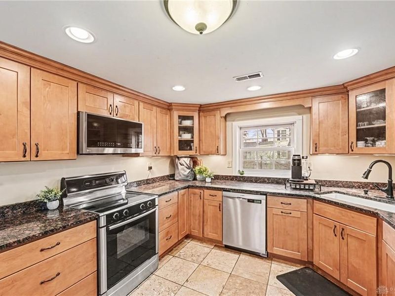 660 S Main Street, Springboro, OH 45066 Photo 3