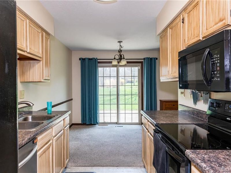 712 Tealwood Drive, Beavercreek, OH 45430 Photo 12