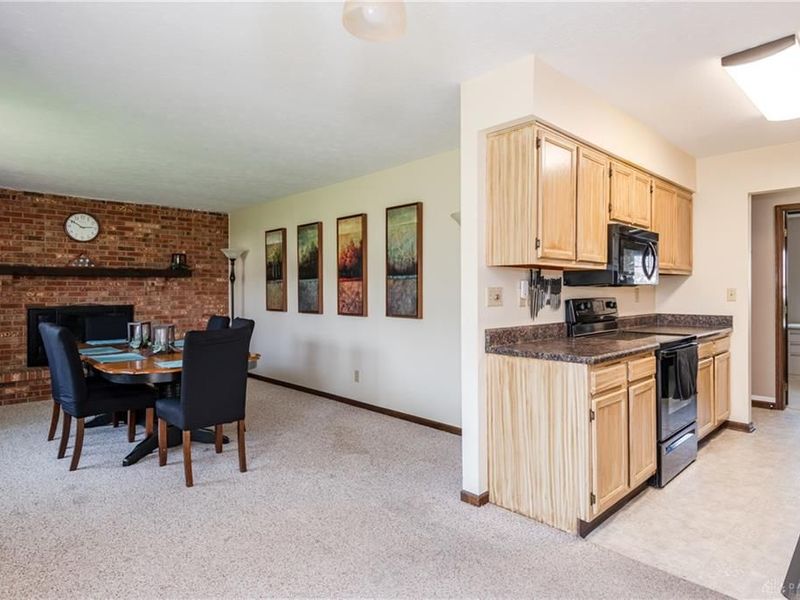 712 Tealwood Drive, Beavercreek, OH 45430 Photo 14