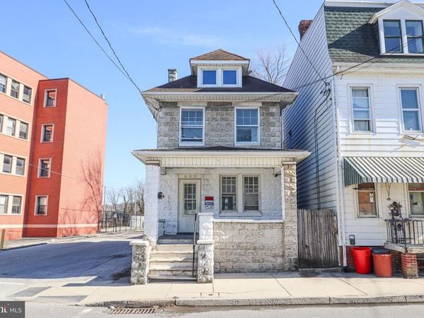 600 W COLLEGE AVENUE , YORK, PA 17401