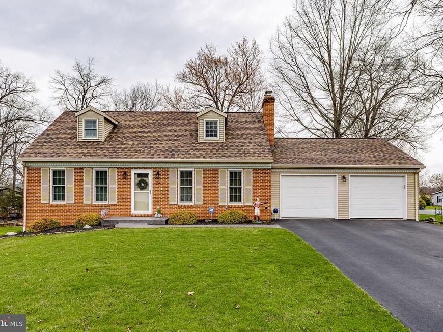 24 Edie Drive, Denver, PA 17517 Main Photo