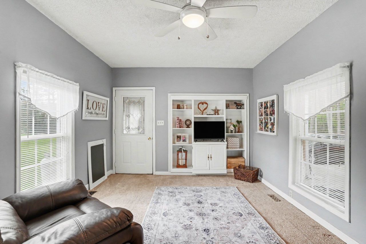 2615 Morgan Rd. Photo 14