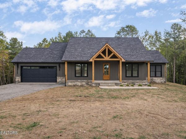 844 Steeplechase Drive , Jamestown, TN 38556