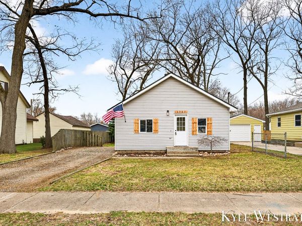 3757 Michael Avenue SW, Wyoming, MI 49509