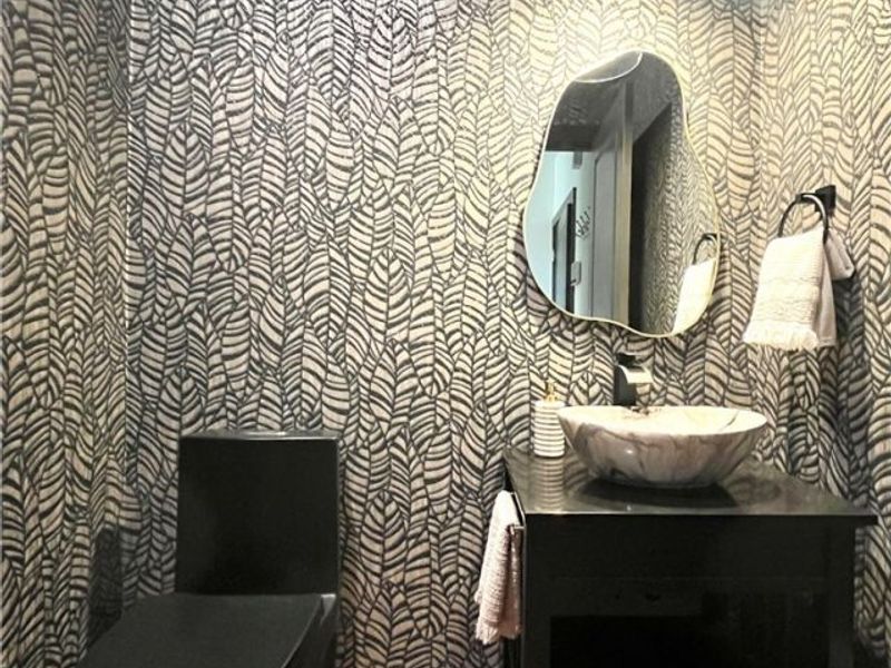 121 N Howard Street, Akron, OH 44308 Photo 10