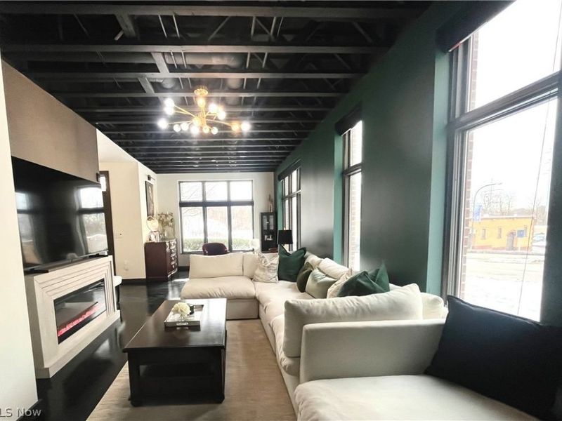 121 N Howard Street, Akron, OH 44308 Photo 28