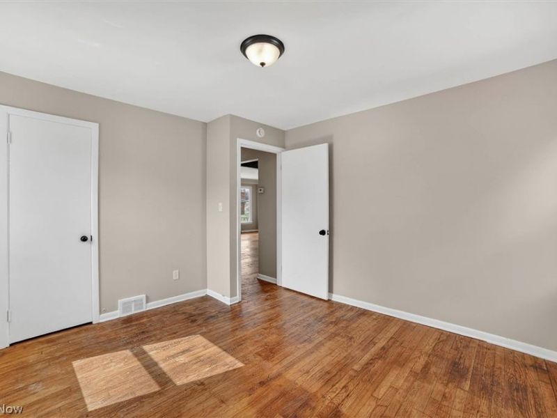 1851 Beverly Hills Drive, Euclid, OH 44117 Photo 15