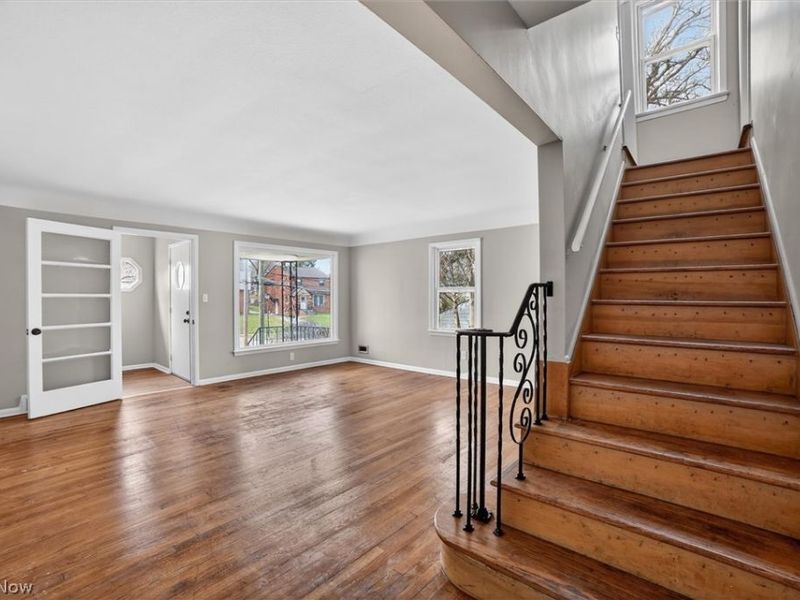 1851 Beverly Hills Drive, Euclid, OH 44117 Photo 16