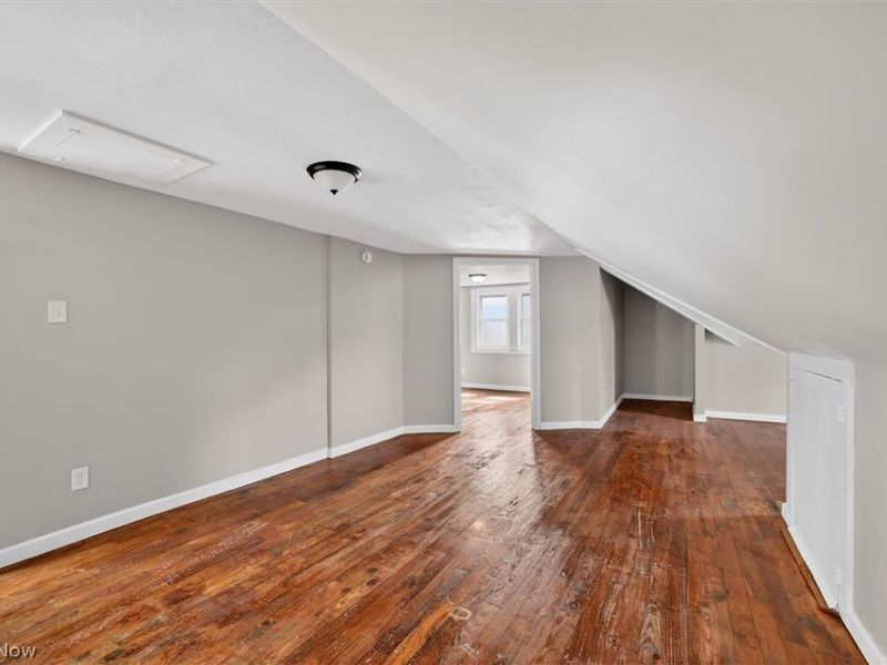 1851 Beverly Hills Drive, Euclid, OH 44117 Photo 17