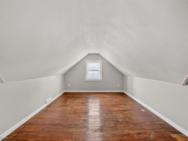 1851 Beverly Hills Drive, Euclid, OH 44117 Photo 19