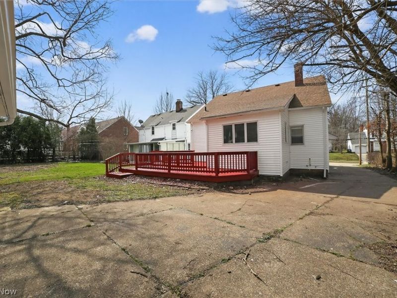 1851 Beverly Hills Drive, Euclid, OH 44117 Photo 26