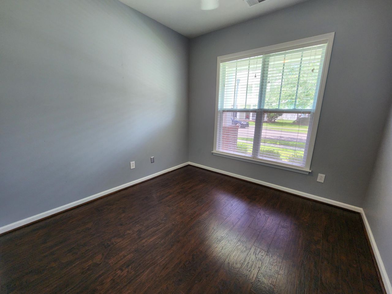 103 Foxglove Avenue Photo 11