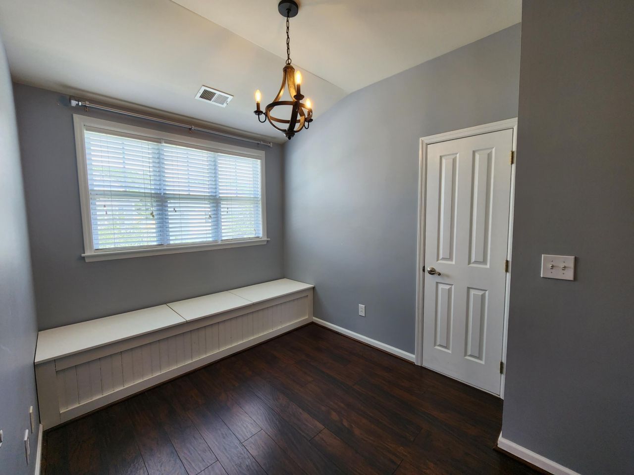 103 Foxglove Avenue Photo 18