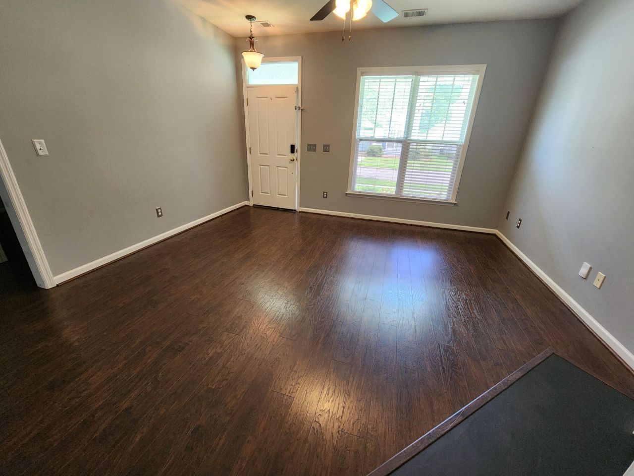 103 Foxglove Avenue Photo 5