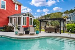 1466 Hollenberg Lane photo 4