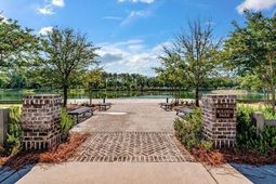 1466 Hollenberg Lane photo 4