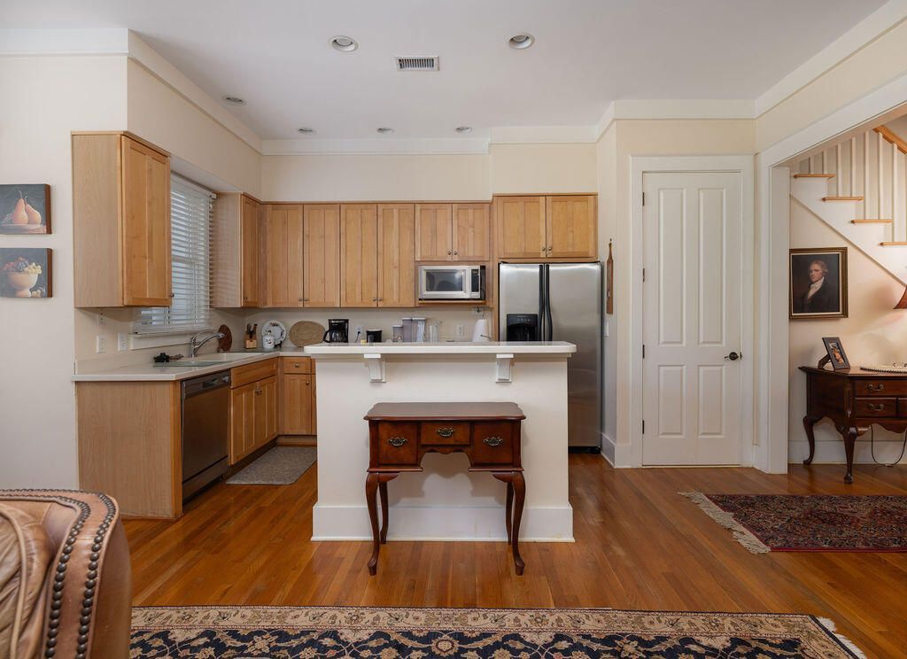 142 Wappoo Creek Drive Photo 23