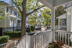 142 Wappoo Creek Drive photo 4