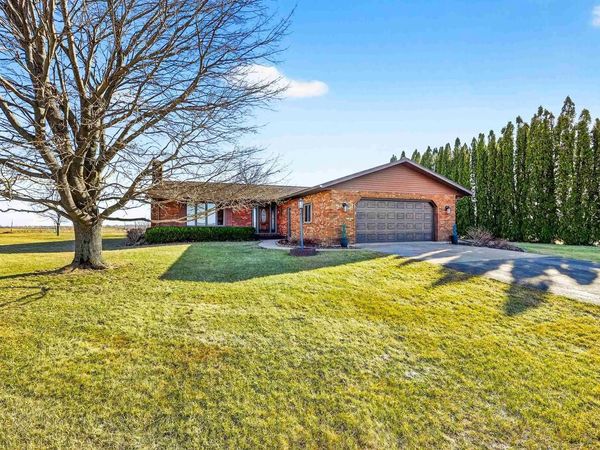 15011 Dublin Road, Darlington, WI 53530