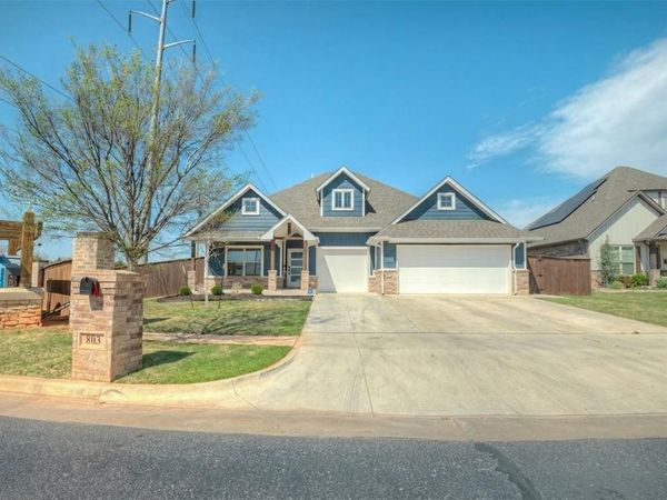 803 NE 33rd Street, Moore, OK 73160