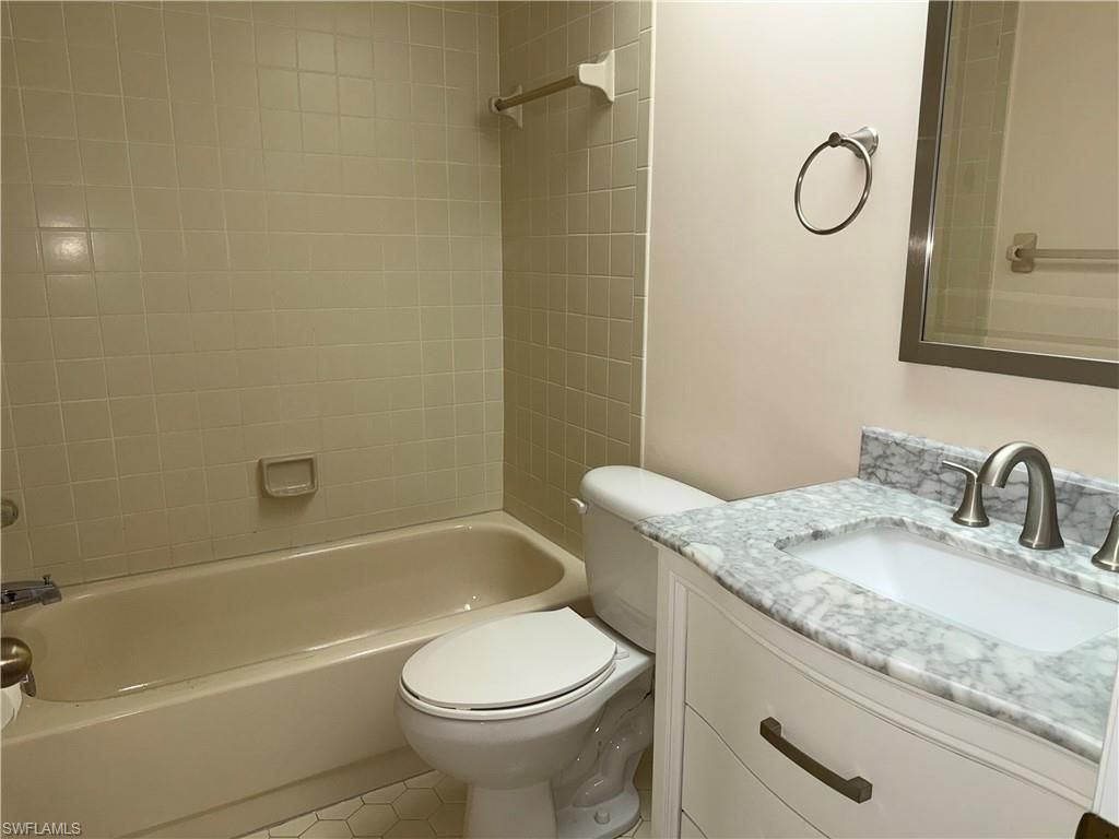 3941 Leeward Passage Ct, Unit 203, Bonita Springs, FL 34134 Photo