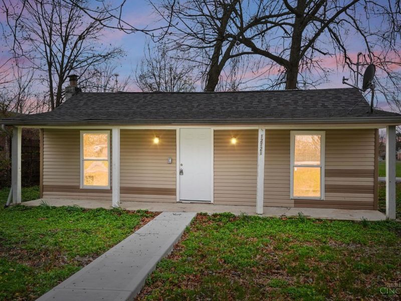 12121 Third Avenue, Sycamore Township, OH 45249 Photo 1