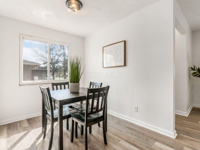 1620 Courtright Road , Columbus, OH 43227 Photo 9