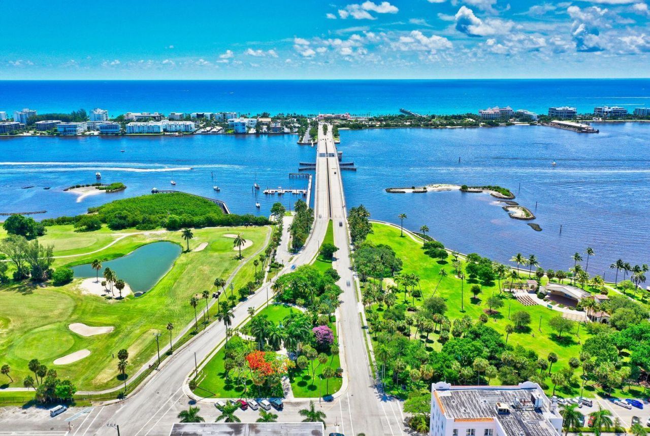 304 S Ocean Breeze, Unit #304, Lake Worth Beach, FL 33460 Photo