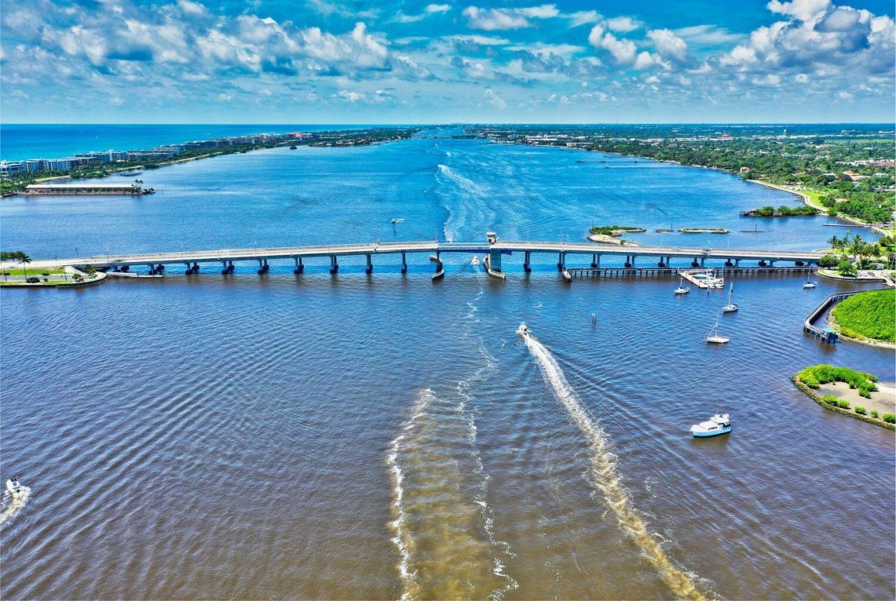 304 S Ocean Breeze, Unit #304, Lake Worth Beach, FL 33460 Photo