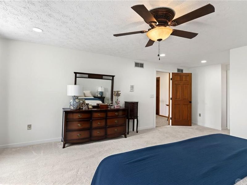 8280 Wildcat Road, Bethel Township, OH 45371 Photo 27