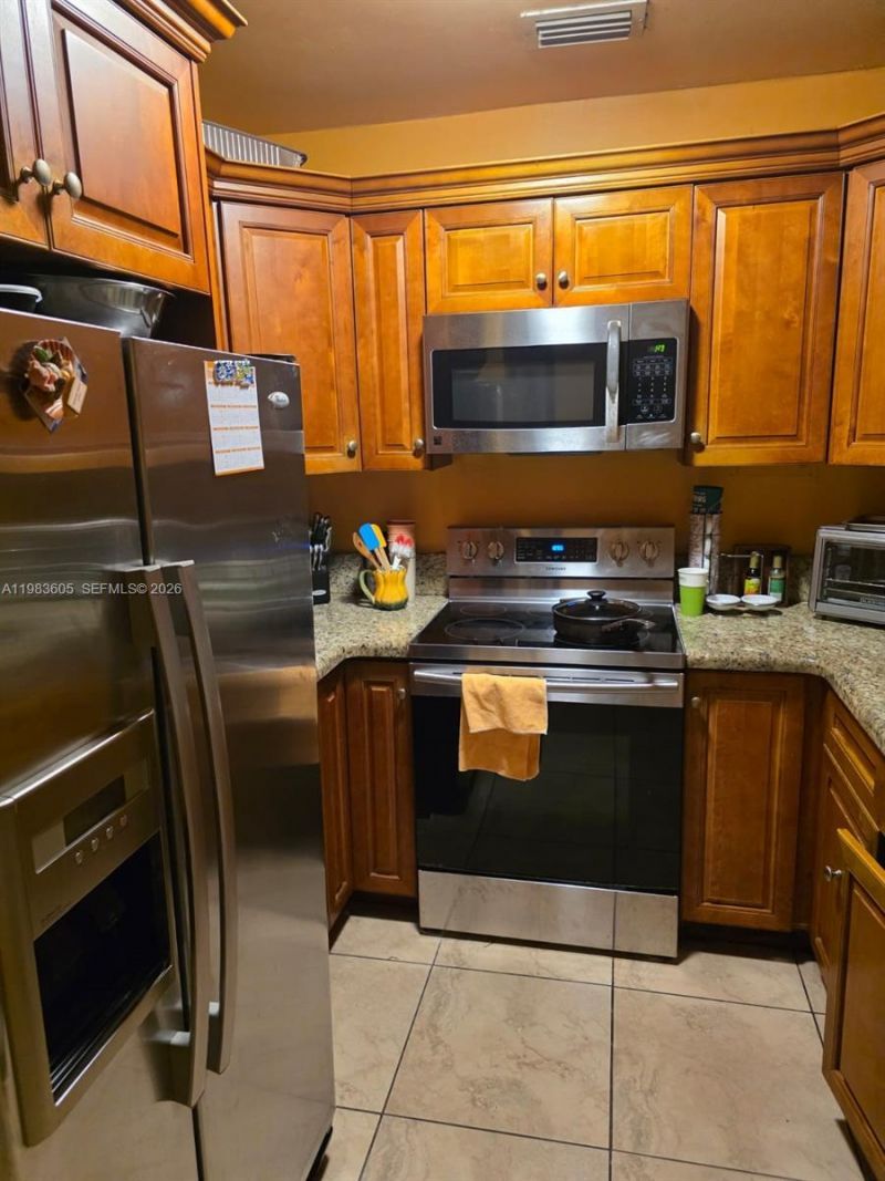 620 NW 199th St , Miami Gardens, FL 33169 Photo