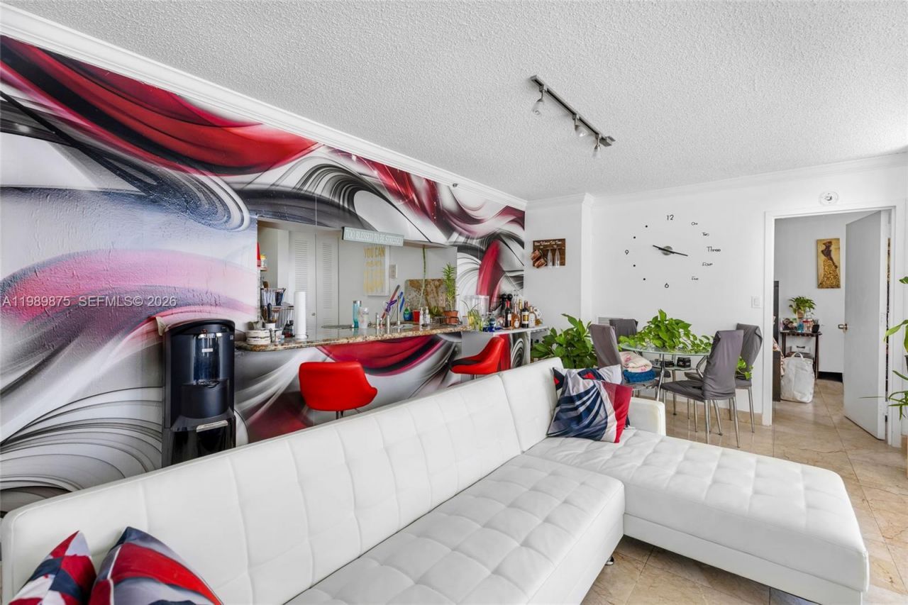 7601 E Treasure Dr , Unit 1924, North Bay Village, FL 33141 Photo