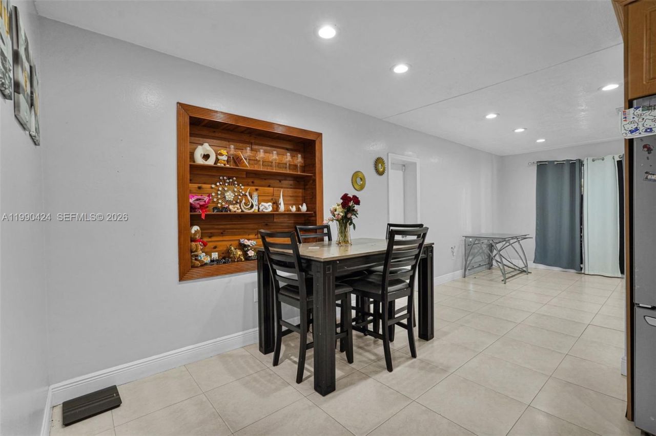 760 E 55th St , Hialeah, FL 33013 Photo