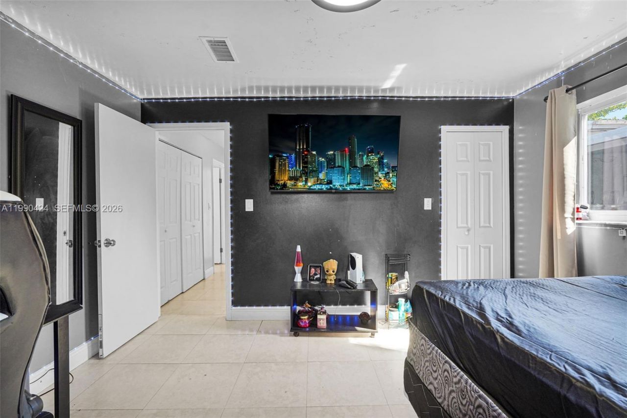 760 E 55th St , Hialeah, FL 33013 Photo