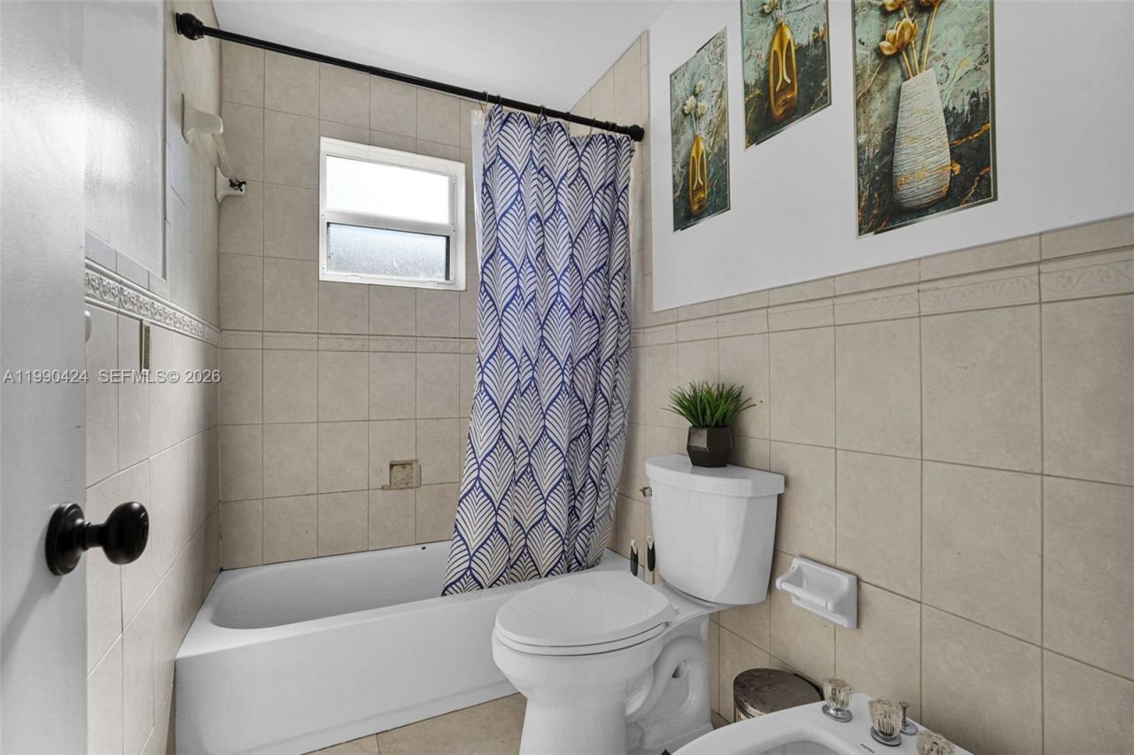 760 E 55th St , Hialeah, FL 33013 Photo