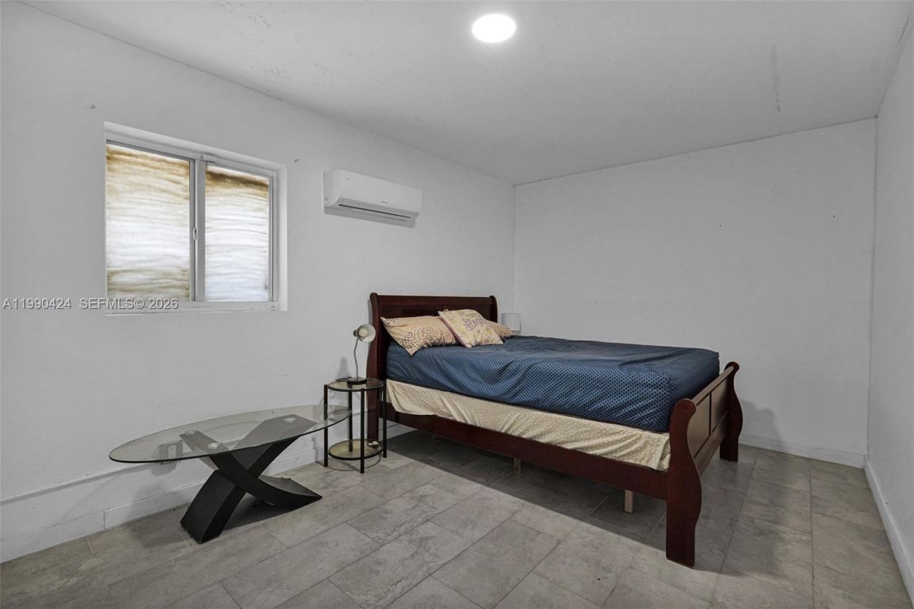 760 E 55th St , Hialeah, FL 33013 Photo