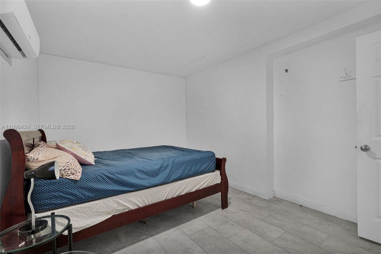 760 E 55th St , Hialeah, FL 33013 Photo