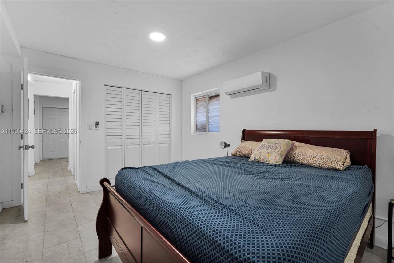 760 E 55th St , Hialeah, FL 33013 Photo