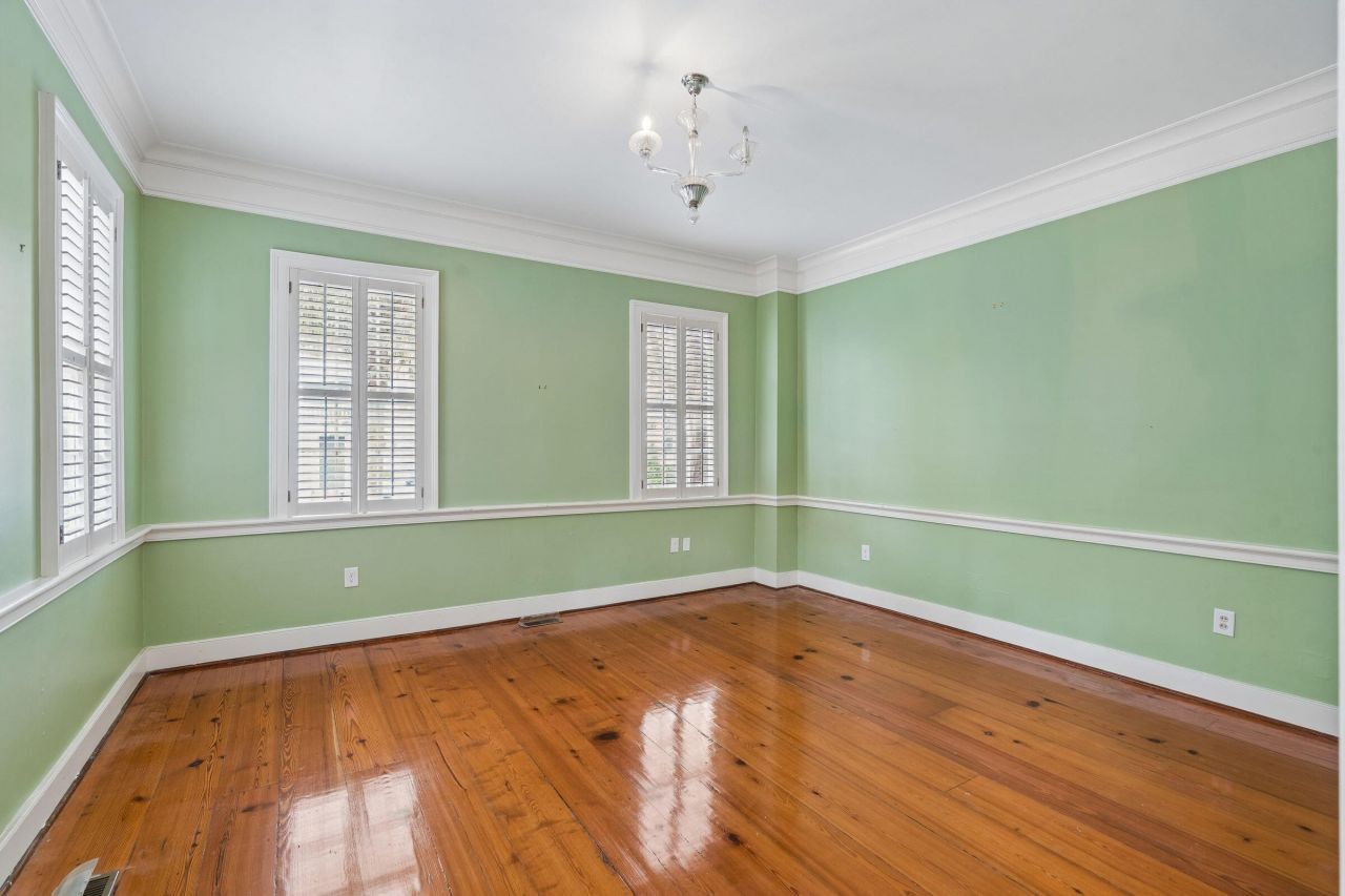 10 Council Street Photo 10