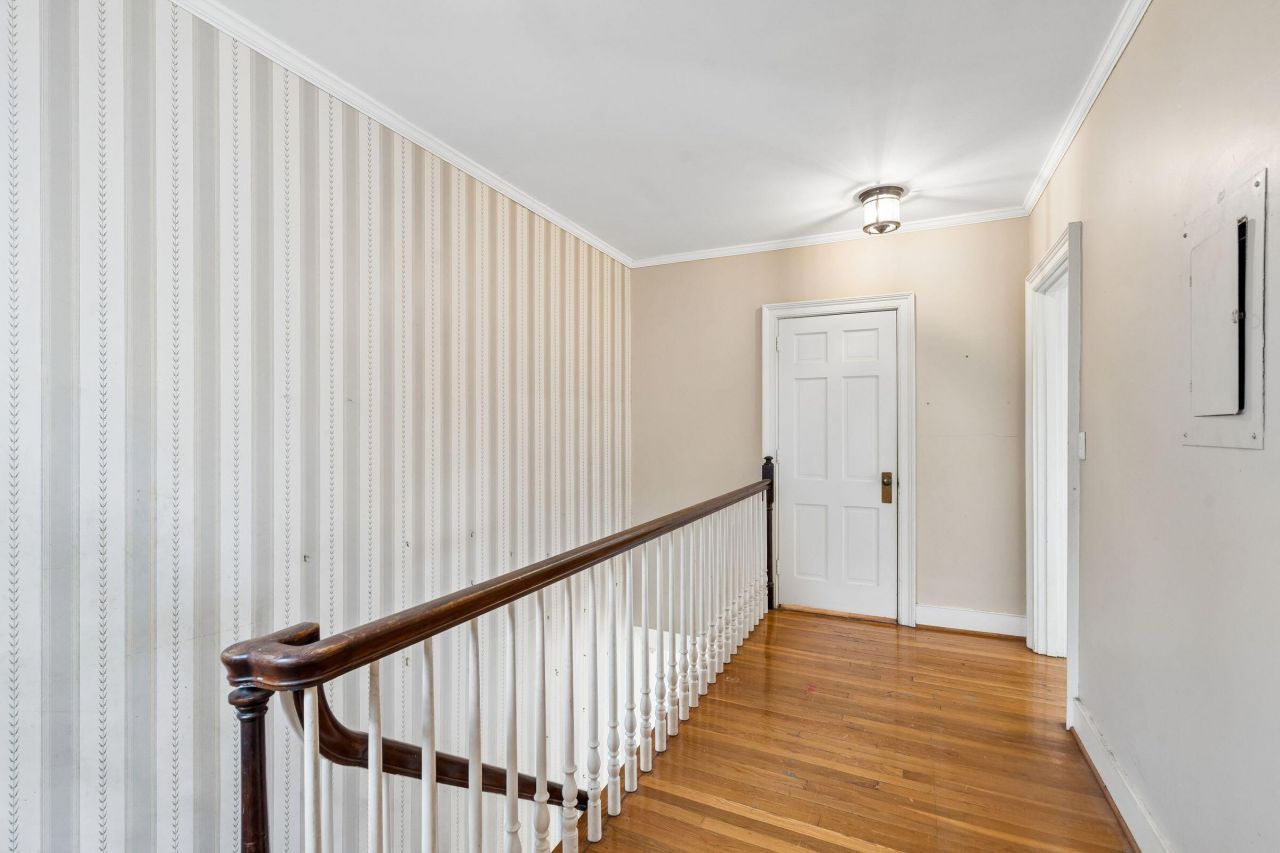 10 Council Street Photo 28