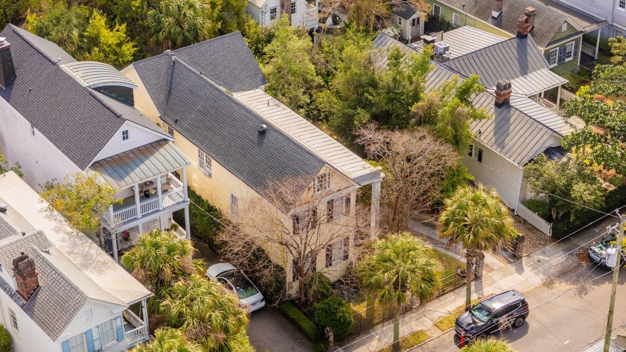 10 Council Street Photo 4