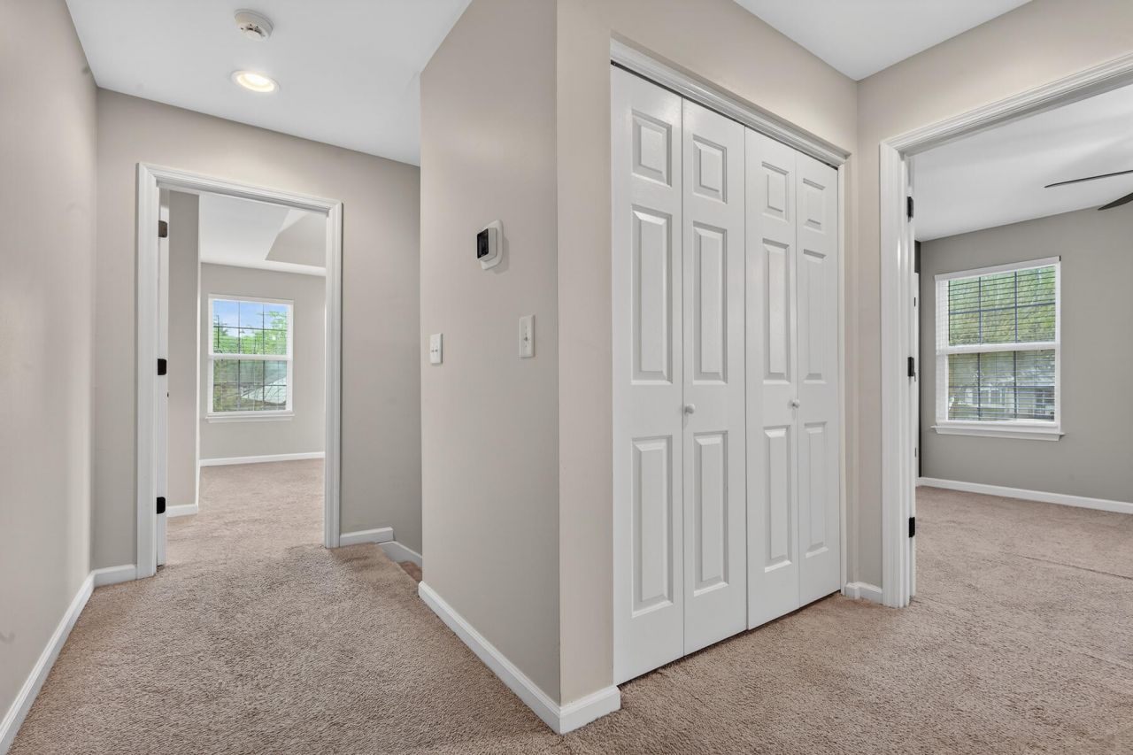 334 Camelot Drive Photo 57