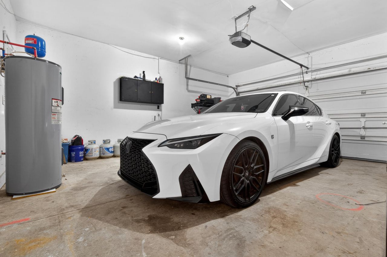 334 Camelot Drive Photo 60