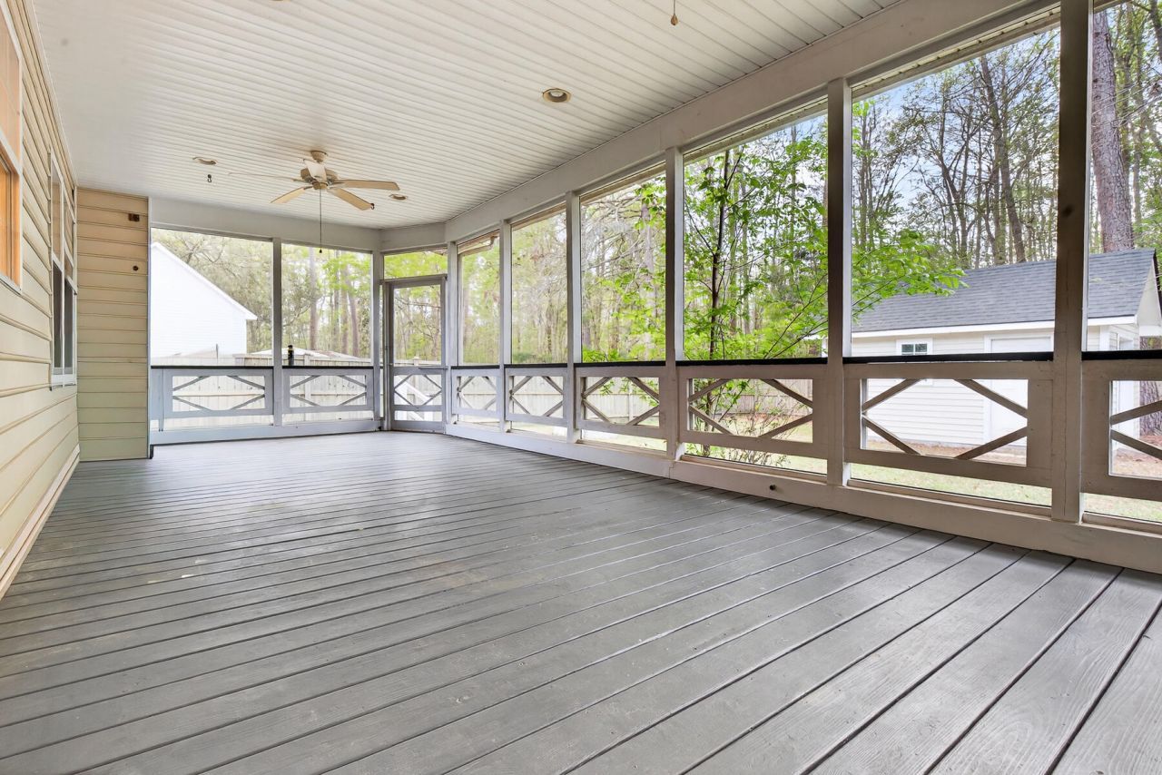 334 Camelot Drive Photo 61